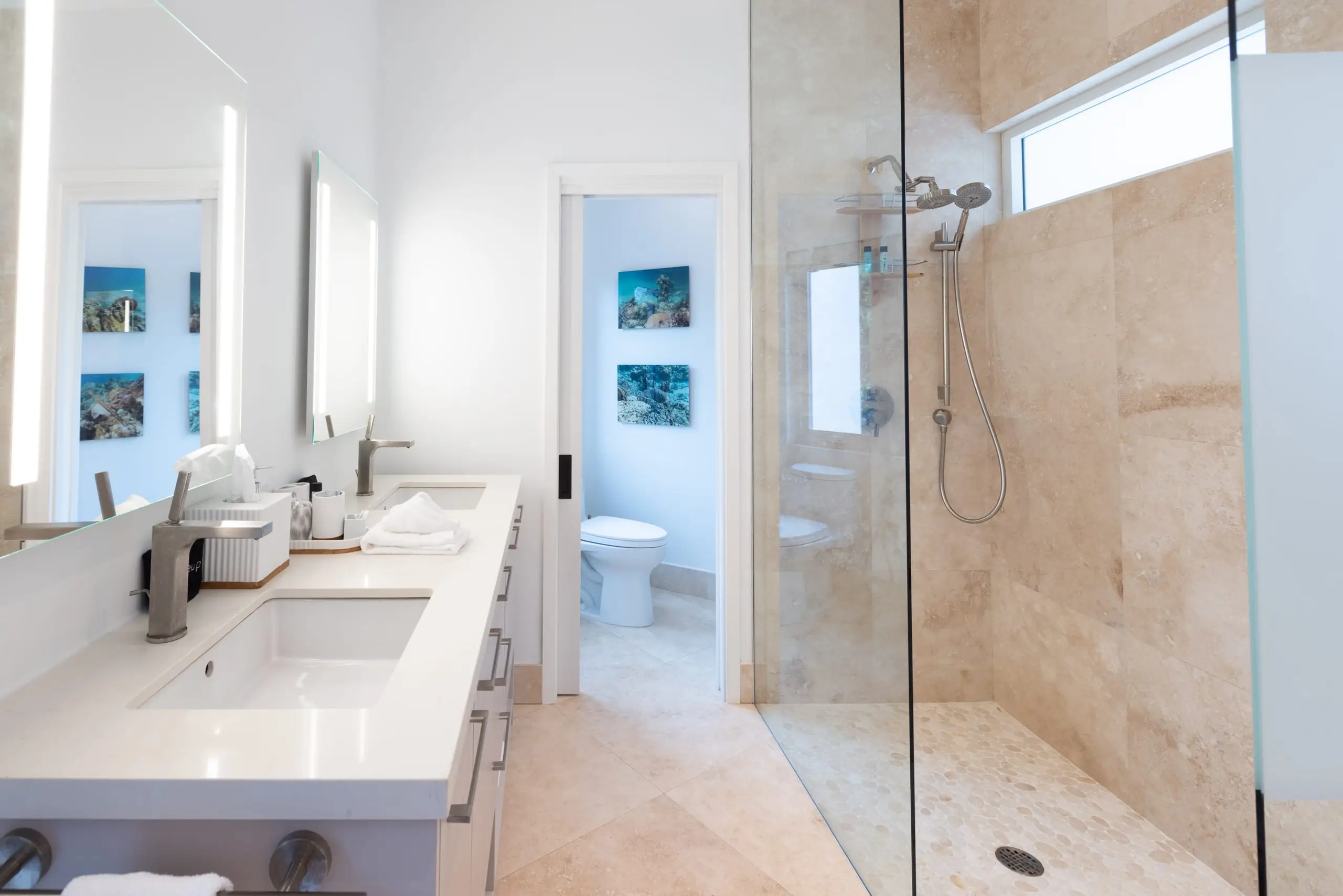 Suite One’s bathroom